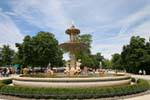 madrid parque del buen retiro jet d eau 5440