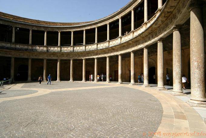 Hof, Alhambra Palast Karls V. - Spanien
