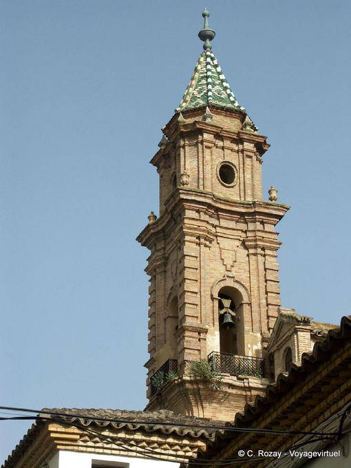Kirchturm mit glasierten Fliesen, Antequera - Spanien