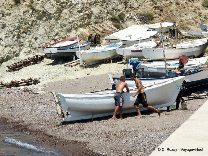 Boote am Strand, Cabo de Gata - Spanien, Andalusien