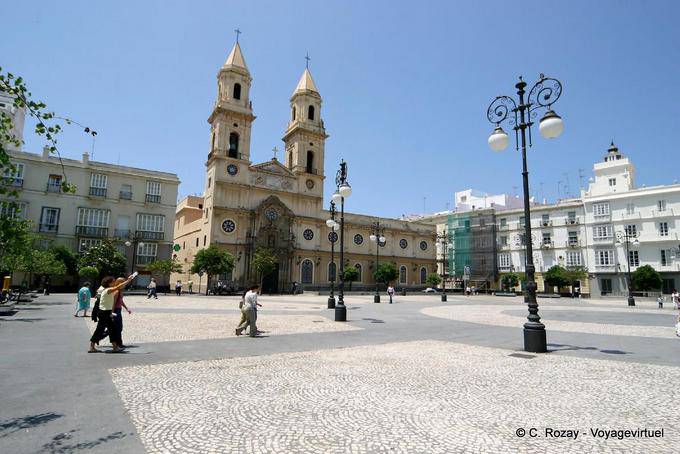 Plaza San Antonio, Cadiz - Spanien, Andalusien