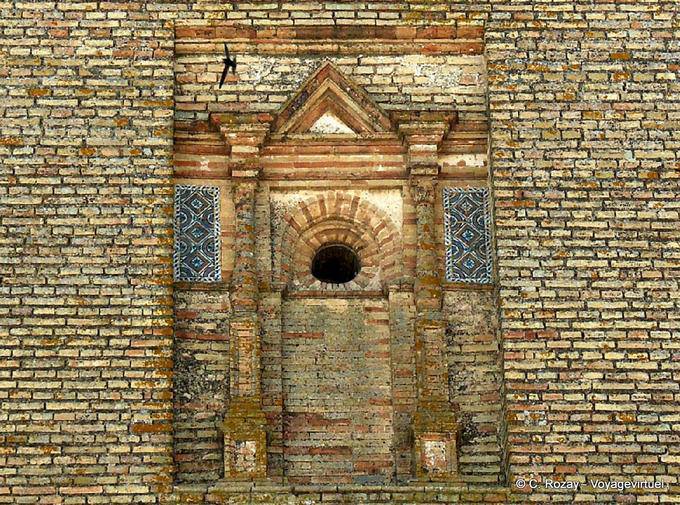 Glockenturm Detail Iglesia San Felipe Carmona - Spanien, Andalusienb