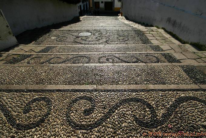 Kieselmosaik Treppe Calle Cuesta del Bailío, Cordoba - Spanien, Andalusien