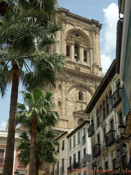 Romanische Glockenturm, Granada - Spanien, Andalusien