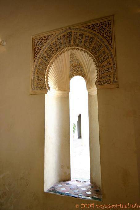 Schönheit Militärarchitektur des Zeitraums Taifa, Alcazaba, Malaga - Spanien, Andalusien