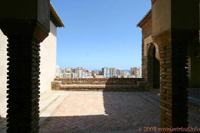 Blick auf die Stadt von der Alcazaba, Malaga - Spanien, Andalusien