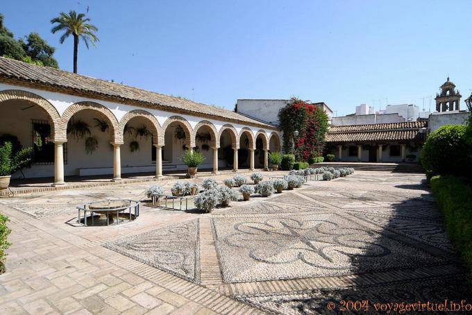 Patio de las Columnas, Palacio de Viana, Cordoba - Spanien, Andalusien