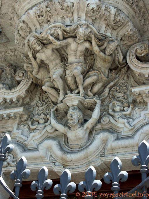 Detail der Haupteingang des Palacio de San Telmo, Avenida Roma, Sevilla - Spanien