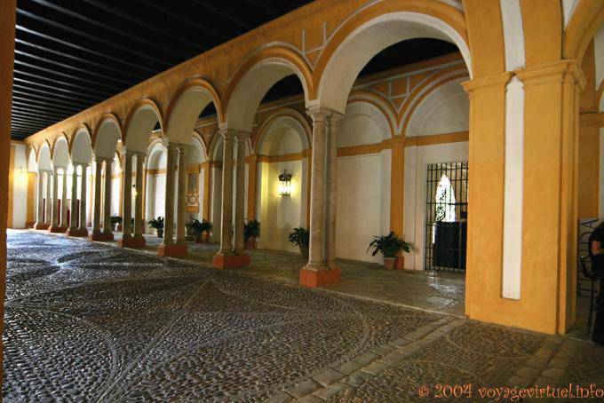 Doppel Kolonnade, Sevilla Alcazar - Spanien