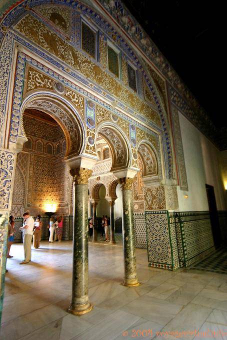 Ein weiterer Blick auf die Wohnzimmer Pfauen, Sevilla Alcazar - Spanien
