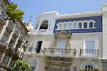 Fliesen an der Fassade Cadiz, Spanien.