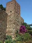 Viereckige Turm der Alcazaba, Malaga, Spanien.