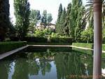 Reflection in einem Pool, Alhambra Nasriden Granada, Spanien.