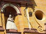 Statue der Königin mit Kind, Cordoba, Spanien.