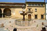 Brunnen Pferd, der Plaza del Potro, gegenüber dem Museo de Bellas Artes, Cordoba, Spanien.
