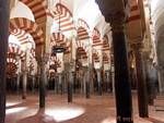 Hauptschiff der Emir Abd-al-Rahman I, Mezquita Cordoba, Spanien.