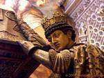 Detail auf einem Träger König Sarg Columbus Mausoleum Cristóbal Colón, der Kathedrale von Sevilla, Spanien.