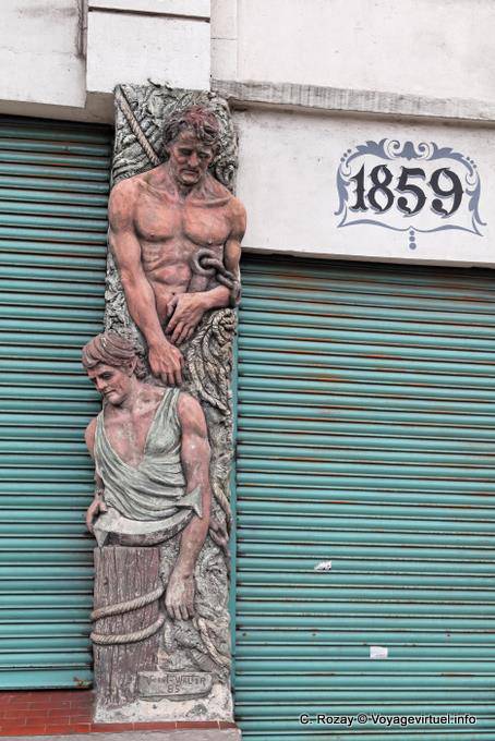 Skulptur Av. Don Pedro de Mendoza, La Boca, Buenos Aires - Argentinien