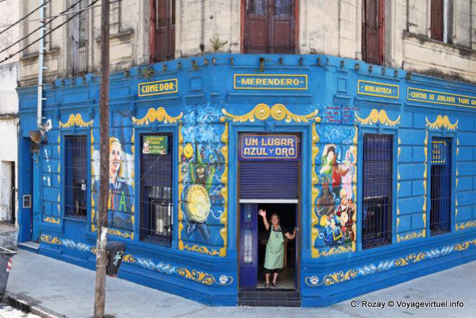 Un lugar azul y oro, Restaurant La Boca, Buenos Aires - Argentinien