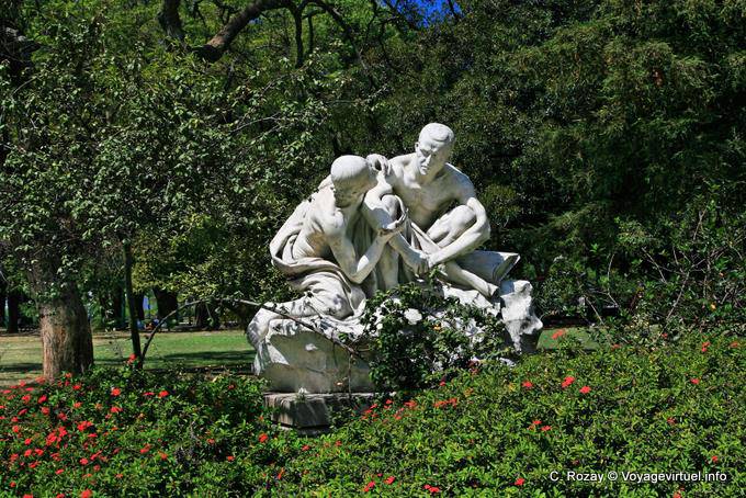 Statue auf der Plaza San Martin, Buenos Aires - Argentinien