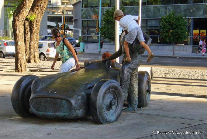 Fangio am Steuer Puerto Madero, Buenos Aires - Argentinien