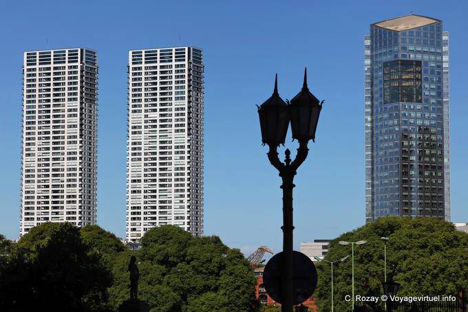 Blick von der Ecke von Mayo und Rivadaria, Buenos Aires - Argentinien