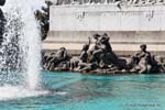 Brunnen Denkmal Agustín Querol und Cipriano Folguerolas, Avenida Sarmiento, Monumento a los Espanoles Detail, Buenos Aires, Argentinien.