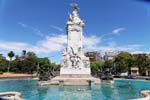 Am Monumento Espanoles, Buenos Aires, Argentinien.