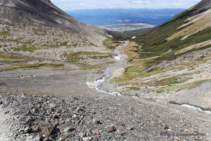 Panoramablick an der Spitze der Moräne des Martial Glacier, Ushuaia - Argentinien
