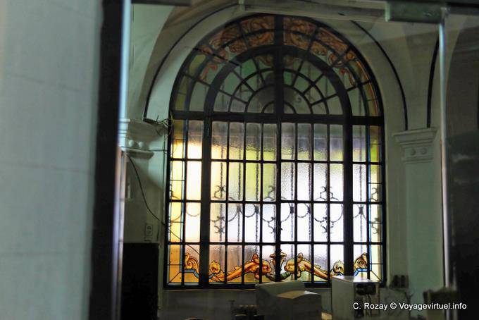 Fenêtre vue de l'intérieur, Mendoza Banco Hypothecario Nacional - Argentinien