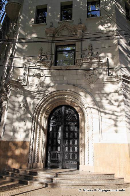 Façade de style, La Mercantil Andina, Mendoza Plaza San Martin - Argentinien