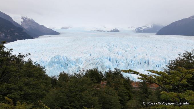 Panoramablick auf den Gletscher, Gletscher Perito Moreno, El Calafate - Argentinien