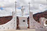 Virgin auf einem Felsvorsprung, Ruta 40, Hualfin, Argentinien.