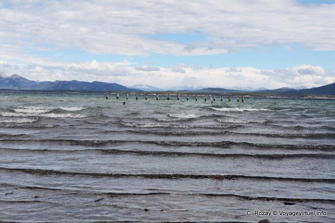 Drängen auf den See, Lago Ushuaia Yehuin - Argentinien