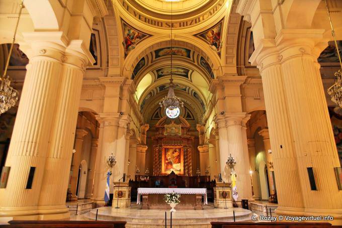Altar der Catedral de la Encarnación María-Tucuman, Tucuman - Argentinien