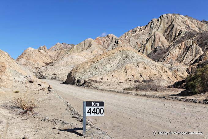 Landschaft auf 4400 km, Tal Calchaquies, Ruta 40 - Argentinien