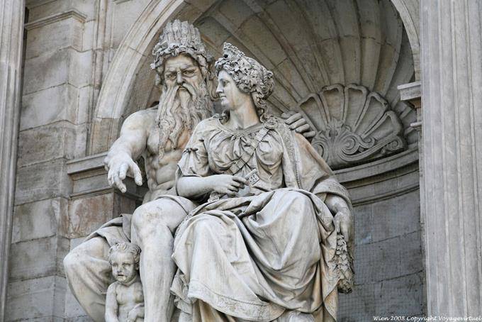 Albertina Platz Albrecht Oder Danubius Brunnen hautnah - Wien - Österreich