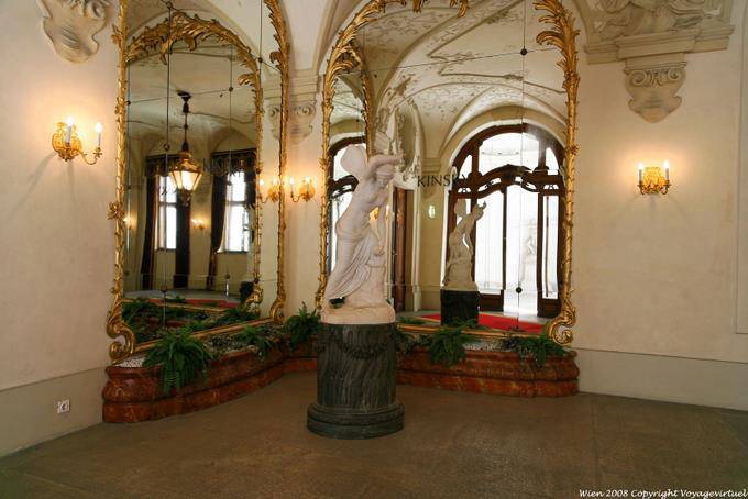 Freyung, Kinski Palace Ice rococcos in der Lobby - Wien - Österreich