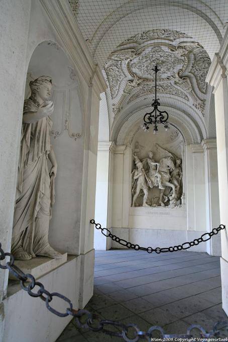 Hofburg Spanische Reitschule, Augustus Statuen - Wien - Österreich