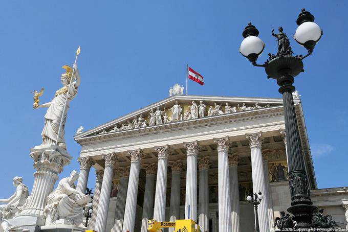 Reichsratsgebäude Parlament - Wien - Österreich