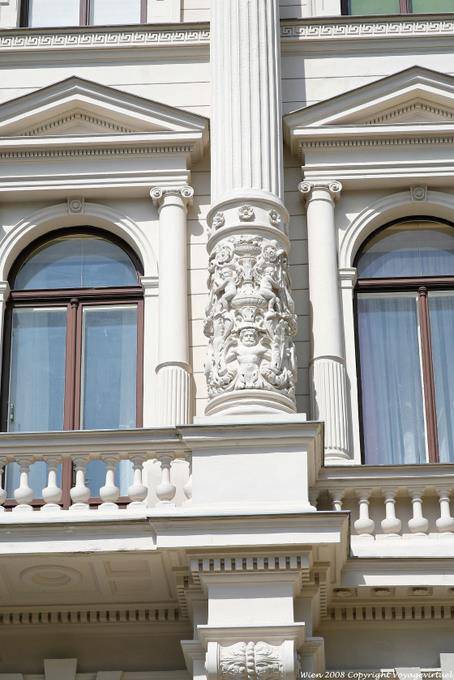 Reichsratstraße Detail Kolonnade - Wien - Österreich
