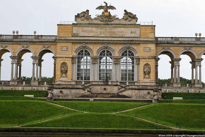 Gloriette Schönbrunn zentralen Teil Triumphbogen - Wien - Österreich