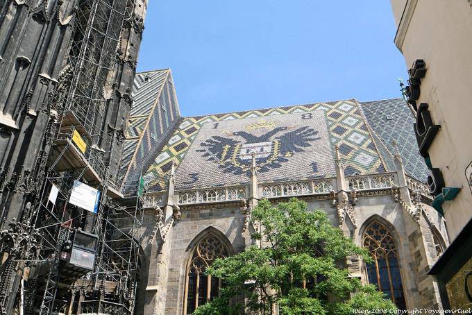 Stefansdom, Fliesen Reich Emblem - Wien - Österreich