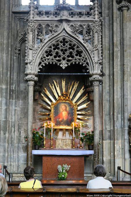 Stephansdom, der Herz Jesu-Altar - Wien - Österreich