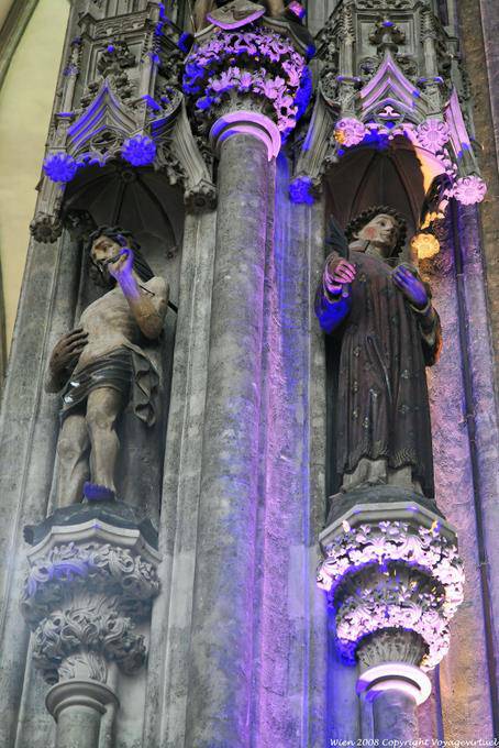 Stephansdom, Statuen in Spalten Pfeilerfigur - Wien - Österreich