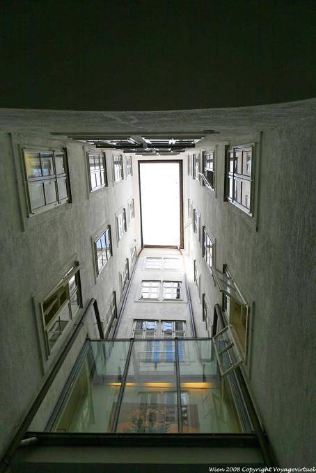 Wallner Esterhazy, Oberlichter - Wien - Österreich