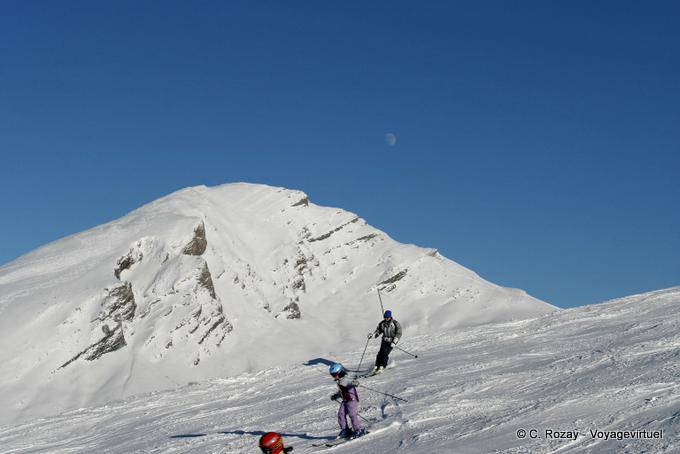 Schuss unter dem Mond, Avoriaz - Alpen, Frankreich