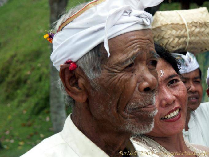 Balinesischen Gesichter, Pura Besakih - Bali