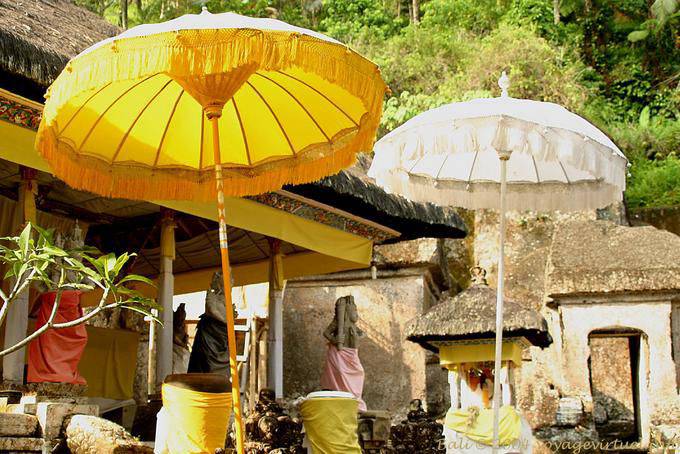 Gunung Kawi, religiöse Dach - Bali