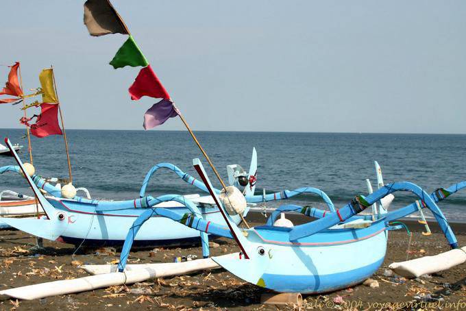 Blau Jukungs Kusamba - Bali